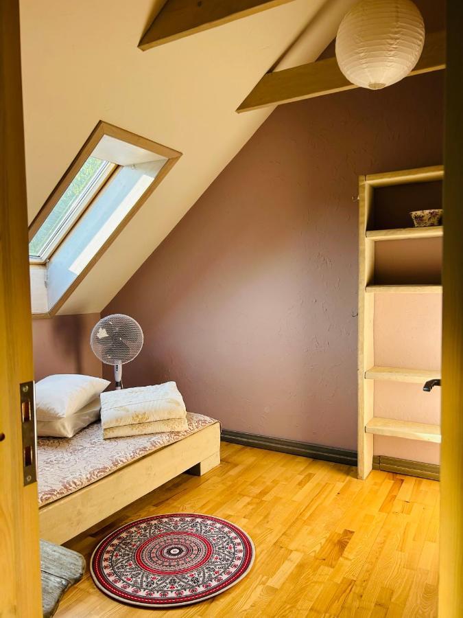 Mezalauki Villa Kolka Bagian luar foto
