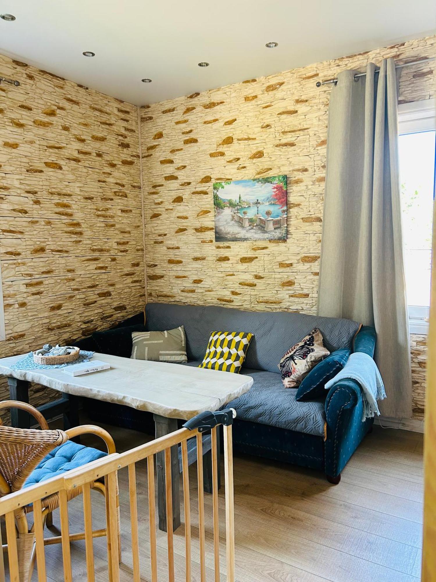Mezalauki Villa Kolka Bagian luar foto
